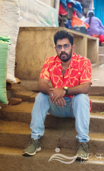 AKHIL M B